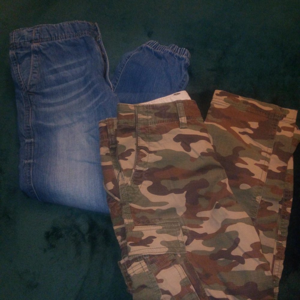 Gap Kids Green Camo Cargo Pants & Blue Denim Jogger Jeans Sz 10 - 2 Pair